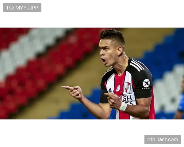 德甲转会动态：多队引援策略调整，夏窗竞争格局初显