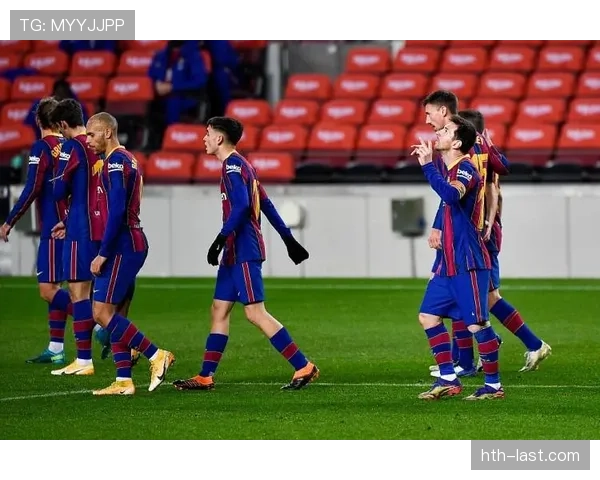 巴萨财政问题再度引发关注,持续影响着俱乐部的整体竞争力与运营稳定性 巴萨财政问题再度引发关注,持续影响着俱乐部的整体竞争力与运营稳定性